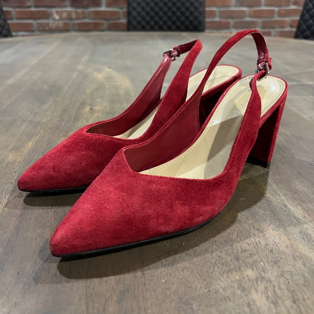 Marc Fisher Catling Red Suede 7.5 sling back heels